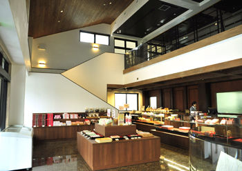 甲府本館仮営業