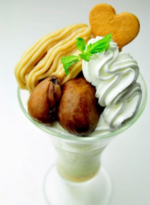 モンブランパフェ