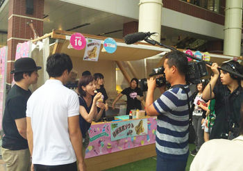 あいぱくにて取材