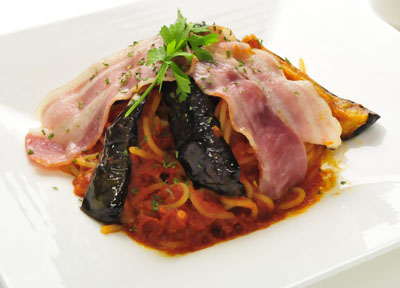 トマトとナスのスパゲッティー