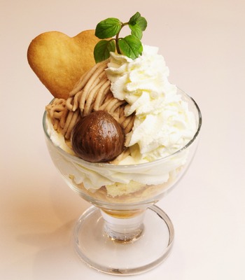 ミニモンブランパフェ