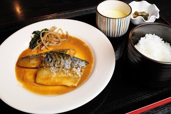 かまど炊きごはん定食