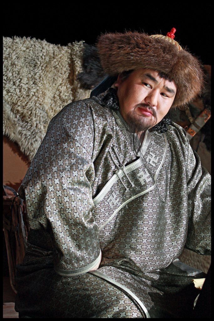画像あり 朝青龍 なぜモンゴル人力士は強いか 答えはこれ つー速