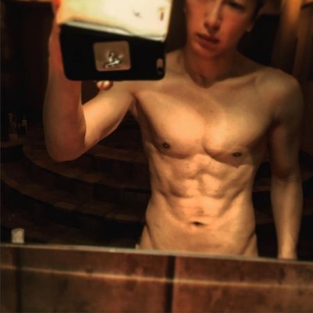 画像あり Gacktの肉体美にファンうっとり 無敵のシックスパック つー速 画像あり Gacktの肉体美にファンうっとり 無敵のシックスパック つー速