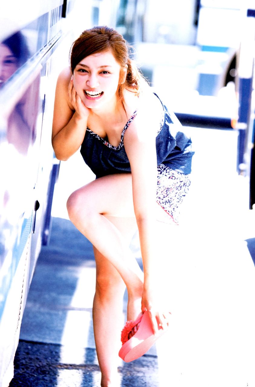 画像 ワイ 平愛梨の顔だけで抜く つー速