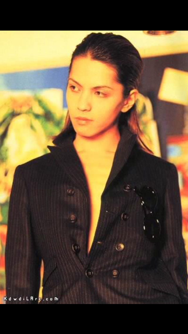 俺がhydeの画像を年代別に貼っていくスレ つー速 俺がhydeの画像を年代別に貼っていくスレ つー速