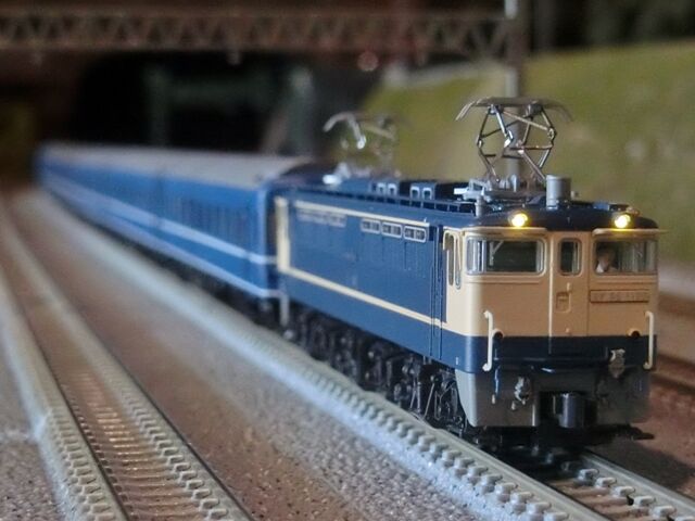 ＫＡＴＯ EF65 500＆EF65 1000　国鉄電機　ブルトレ牽引機 KATO EF65 1000番台(後期型) : 横浜西部急行の備忘録2(きまぐれ