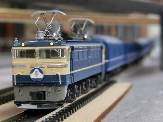 KATO EF65-500 + 24系25型 15両 KATO EF65-500 + 24系25型 15両