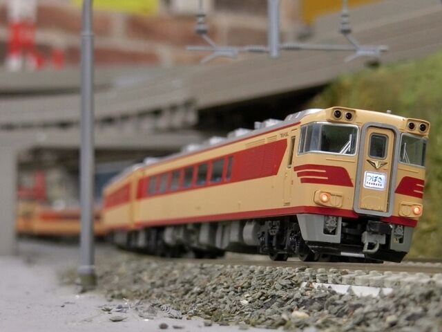 KATO キハ181系(初期形) : 横浜西部急行の備忘録2(きまぐれ鉄道 KATO キハ181系(初期形) : 横浜西部急行の備忘録2(きまぐれ鉄道