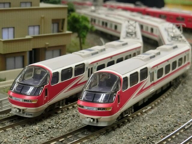 薄幸の特急車・名鉄1600系入線の儀 : 横浜西部急行の備忘録2(きまぐれ