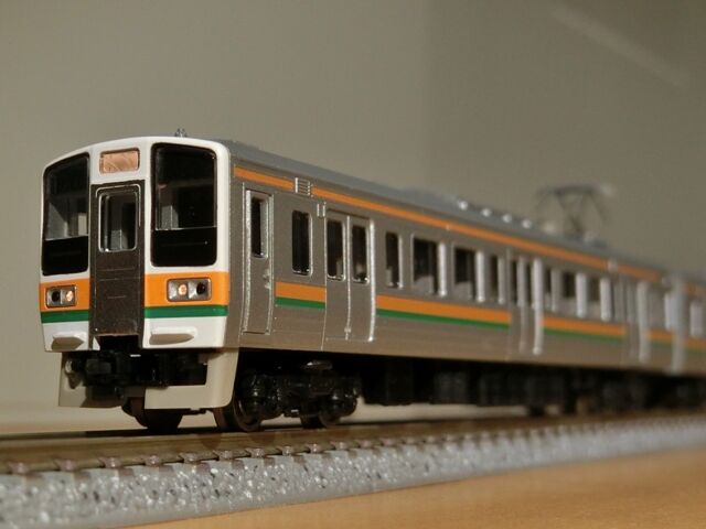 TOMIX改 211-1000系 : 横浜西部急行の備忘録2(きまぐれ鉄道日記帳N) TOMIX改 211-1000系 : 横浜西部急行の備忘録2(きまぐれ鉄道日記帳N)