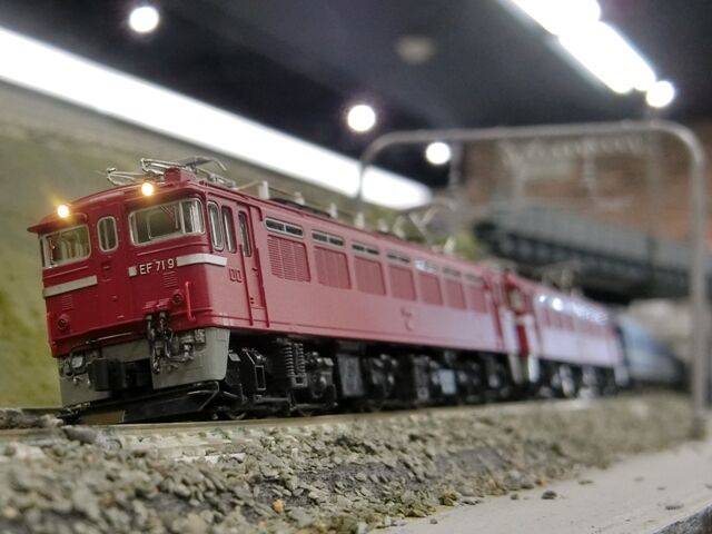販売売 【全て新品未使用品】国鉄奥羽本線峠駅のレッドトレイン:EF71
