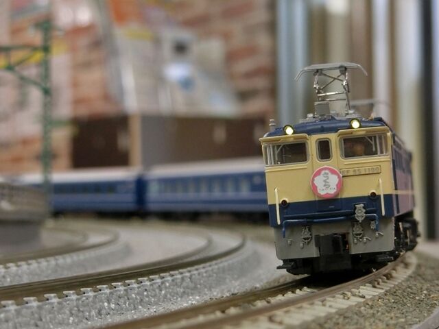 ＫＡＴＯ EF65 500＆EF65 1000　国鉄電機　ブルトレ牽引機 KATO EF65 1000番台(後期型) : 横浜西部急行の備忘録2(きまぐれ