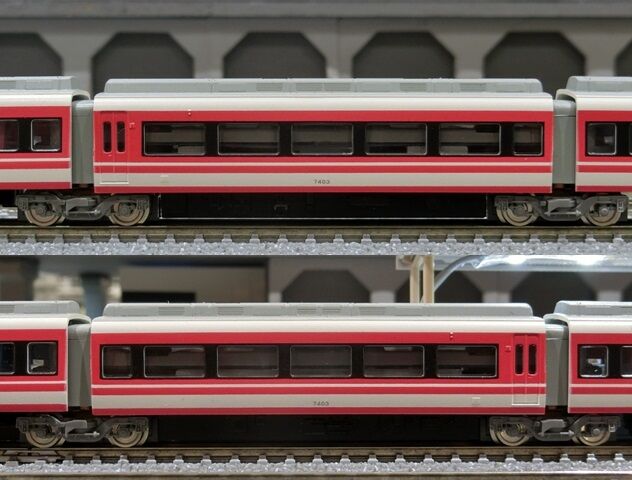 小田急ロマンスカ—LSE7000形（新塗装） 小田急ロマンスカー7000形LSE(新塗装)セット ｜製品情報｜製品