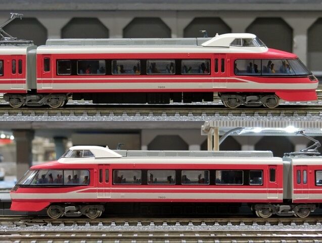 小田急ロマンスカ—LSE7000形（新塗装） HD) 小田急ロマンスカーLSE(新塗装) 7000形特急電車 (Luxury