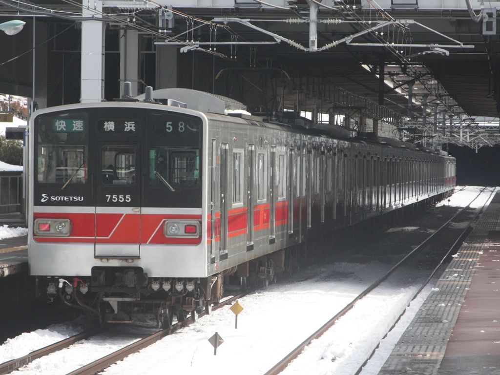 相鉄 雪景色その1 横浜西部急行の備忘録2 きまぐれ鉄道日記帳n