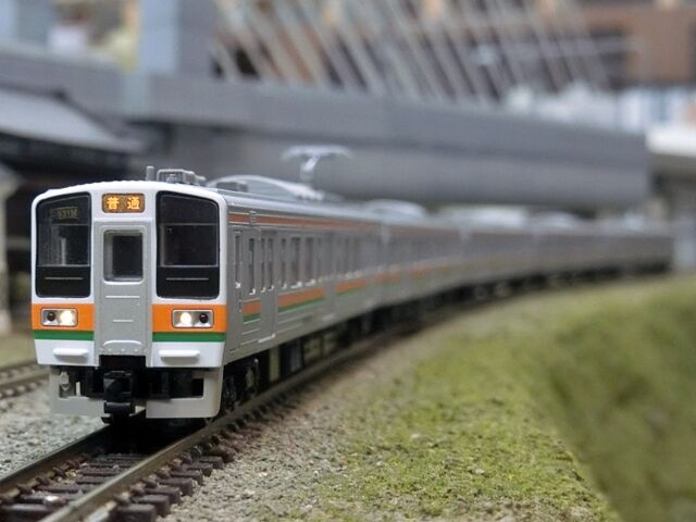 TOMIX改 211-1000系 : 横浜西部急行の備忘録2(きまぐれ鉄道日記帳N) TOMIX改 211-1000系 : 横浜西部急行の備忘録2(きまぐれ鉄道日記帳N)