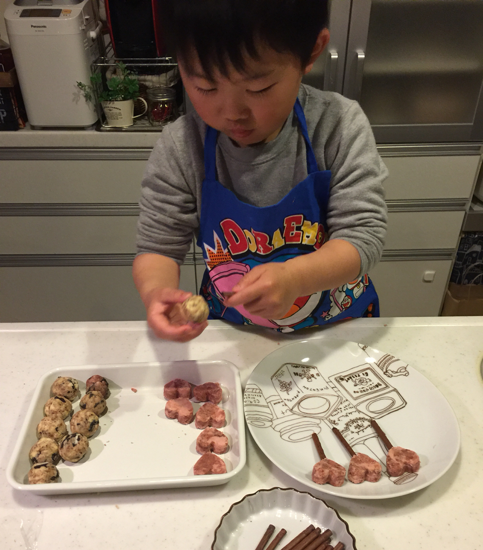 初めてのホワイトデー と 材料は3つだけ 子供にも大人にもオススメなれんこんのチーズガレット ちゃんちー家の気ままな日々とおうちごはん Powered By ライブドアブログ 初めてのホワイトデー と 材料は3つだけ 子供にも大人にもオススメなれんこんのチーズガレット ちゃんちー家の気ままな日々とおうちごはん Powered By ライブドアブログ