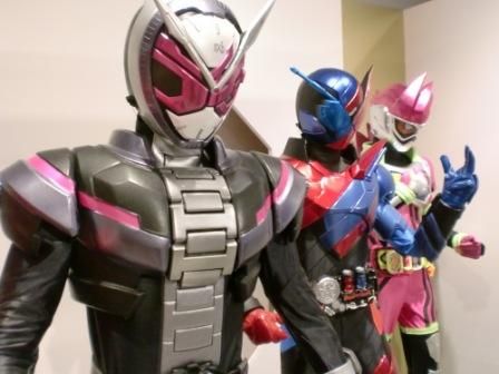 平成の仮面ライダー達 太秦映画村 ほっぺたに風をうけて