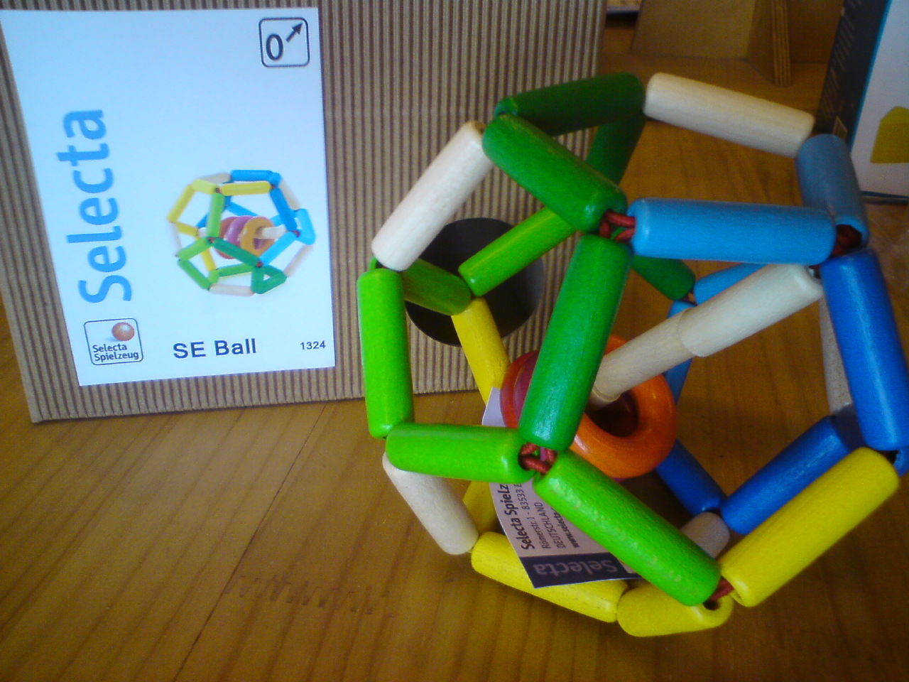 木で作ったオーボール Seボール 木のおもちゃで楽しい子育て 木で作ったオーボール Seボール 木のおもちゃで楽しい子育て