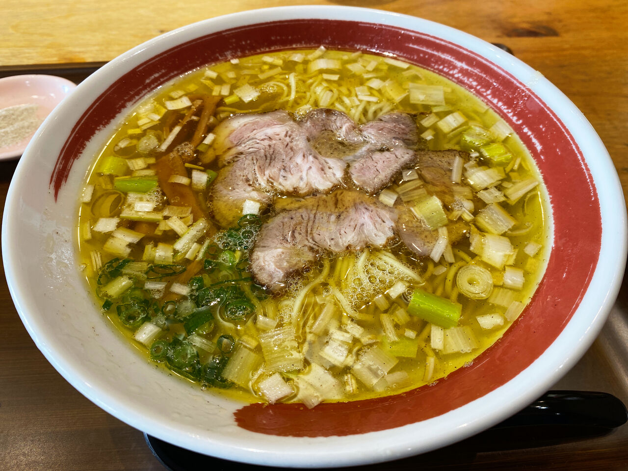 越前中華 花ひなたに咲く 初 麺一杯