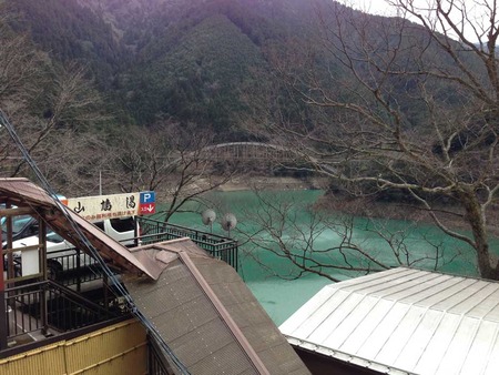 N-Kawa15onsen1