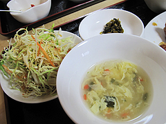 9ランチ:サラダ・スープ・漬物@中華・翔悦