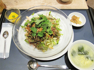 6よだれ鶏冷麺1,280円@悠久上海