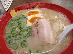 ランチ:味玉ラーメン700円@博多一幸舎・高砂屋台店