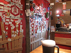 3店内:テーブル席@モヒカンらーめん・味壱家・津福本店