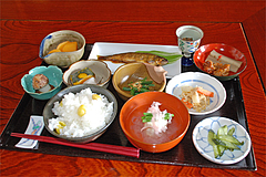 10鮎料理:鮎甘露煮御膳1,800円@旧川口邸・季節料理なごみ・八女市上陽町@旧川口邸・季節料理なごみ・八女市上陽町
