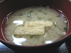 12ランチ:味噌汁@一やのごはん・春吉