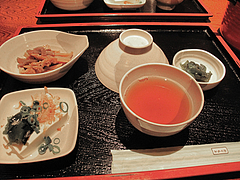 料理:小鉢2品と冷奴・漬物@居酒屋・からつ庵・奈良屋町