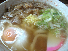 6ランチ:月見かすうどん@かずのかすうどん・博多駅南