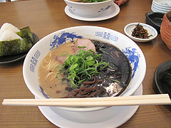 5ランチ:黒らーめん(マー油)@らーめん桜蔵・住吉