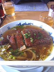 2ランチ:排骨麺(パーコーメン)550円@黄金の福ワンタンまくり・西長住店