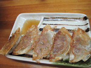 14餃子5個150円@六長屋