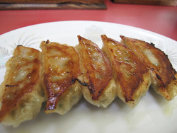13餃子150円@ラーメン一代