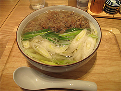 料理:肉うどん700円@讃岐うどん志成(しなり)