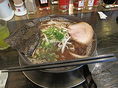 ランチ:呼び戻しブラック630円@@久留米大砲ラーメン・天神今泉店