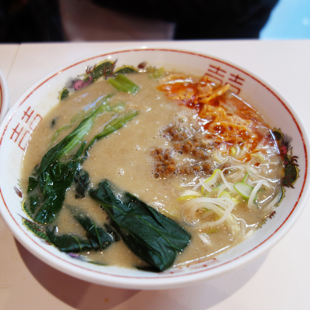 博多おんな節 福岡 ビーガン 担々麺 博多ラーメンも出たよ 博多拉担麺 まるたん 天神店