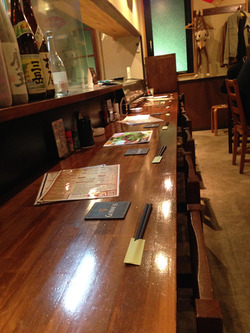 2店内@焼鳥・呑みてい