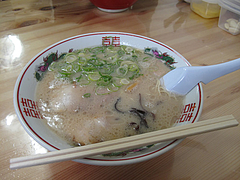 6ランチ:長浜ラーメン500円@長浜ラーメン・よつば屋・西新