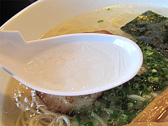ランチ:塩ラーメンスープ@博多塩ラーメン城(じょう)