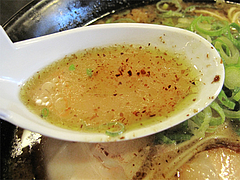 料理:豚骨らーめんスープすくう@ラーメン壱屋・六本松
