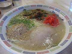 料理:激辛高菜ラーメン390円@博多ラーメンはかたや堅粕店
