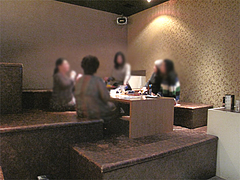 4店内@SLOW +K 中洲gate's店(スローケー・ゲイツ)