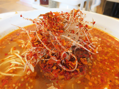 5ドラゴンタンタン麺がん見