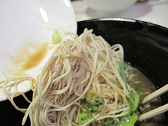 ランチ:替玉ぞろー@LA-麺HOUSE将丸・親富孝通り・天神