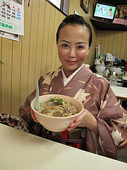 11ランチ:中華丼600円@貴龍軒